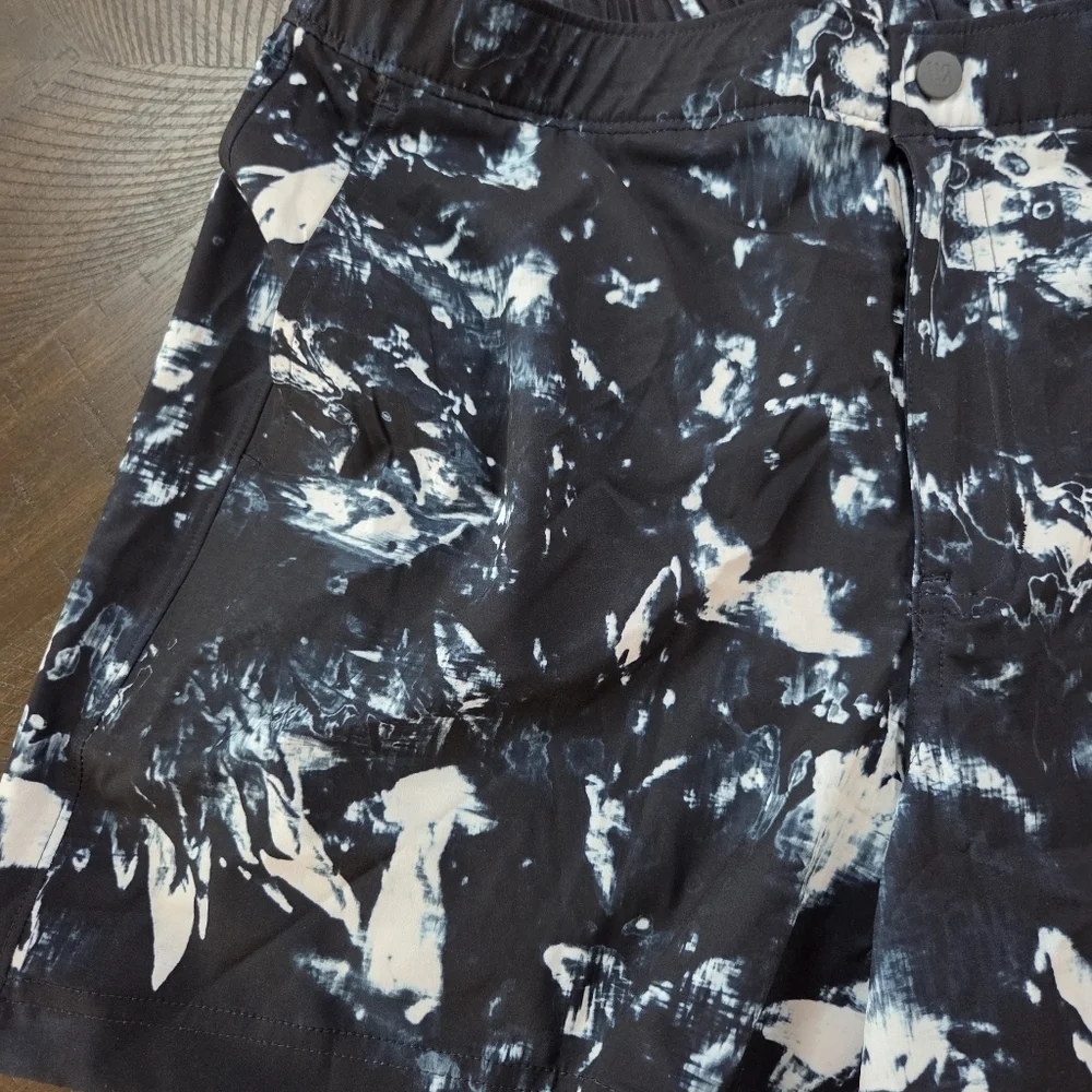 Men's VRST M Medium 5" Slim Fit Resort Shorts Swim Trunks - Indigo Craft Tie Dye - Picture 4 of 15